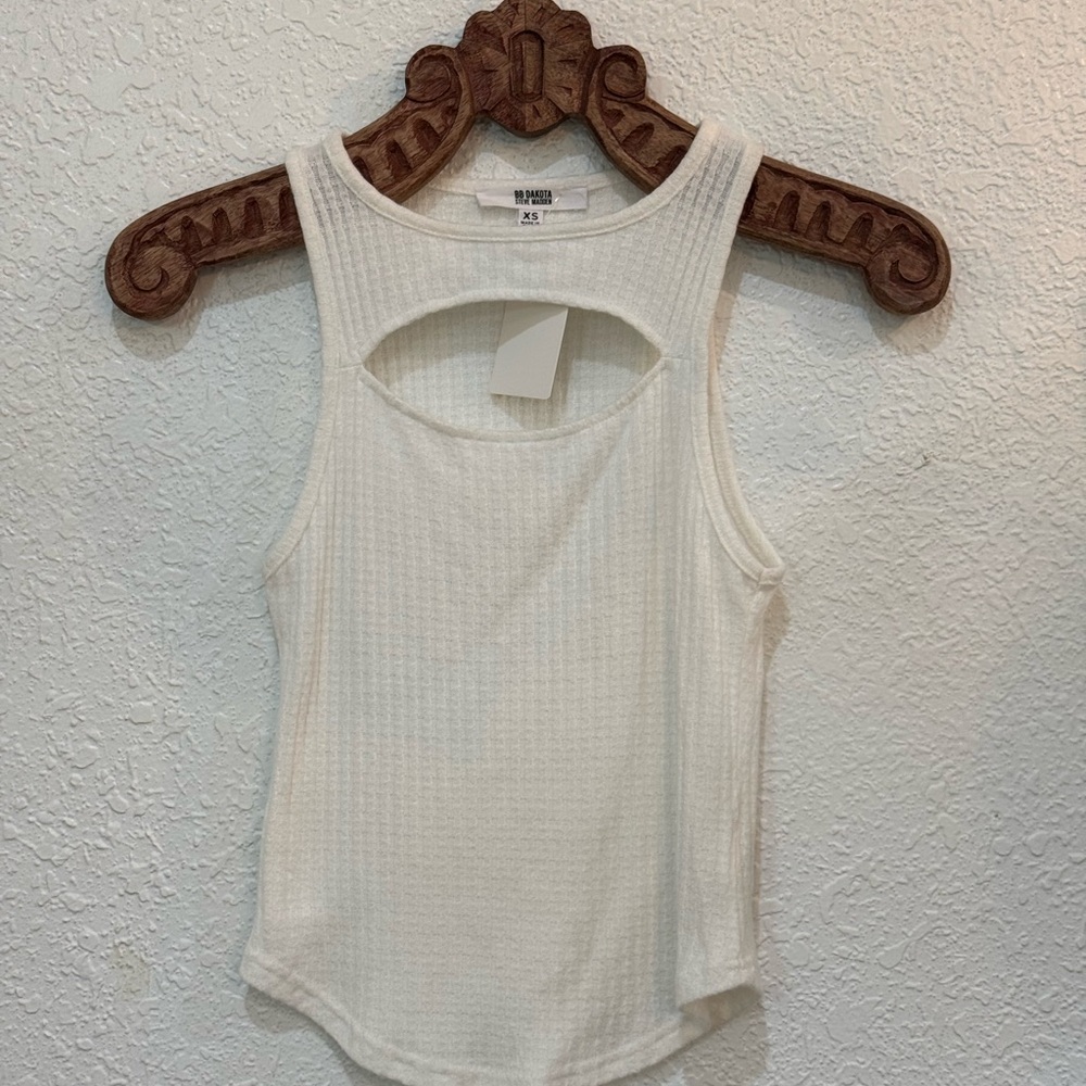 BB Dakota by Steve Madden Ivory Ribbed Tank with Front Keyhole